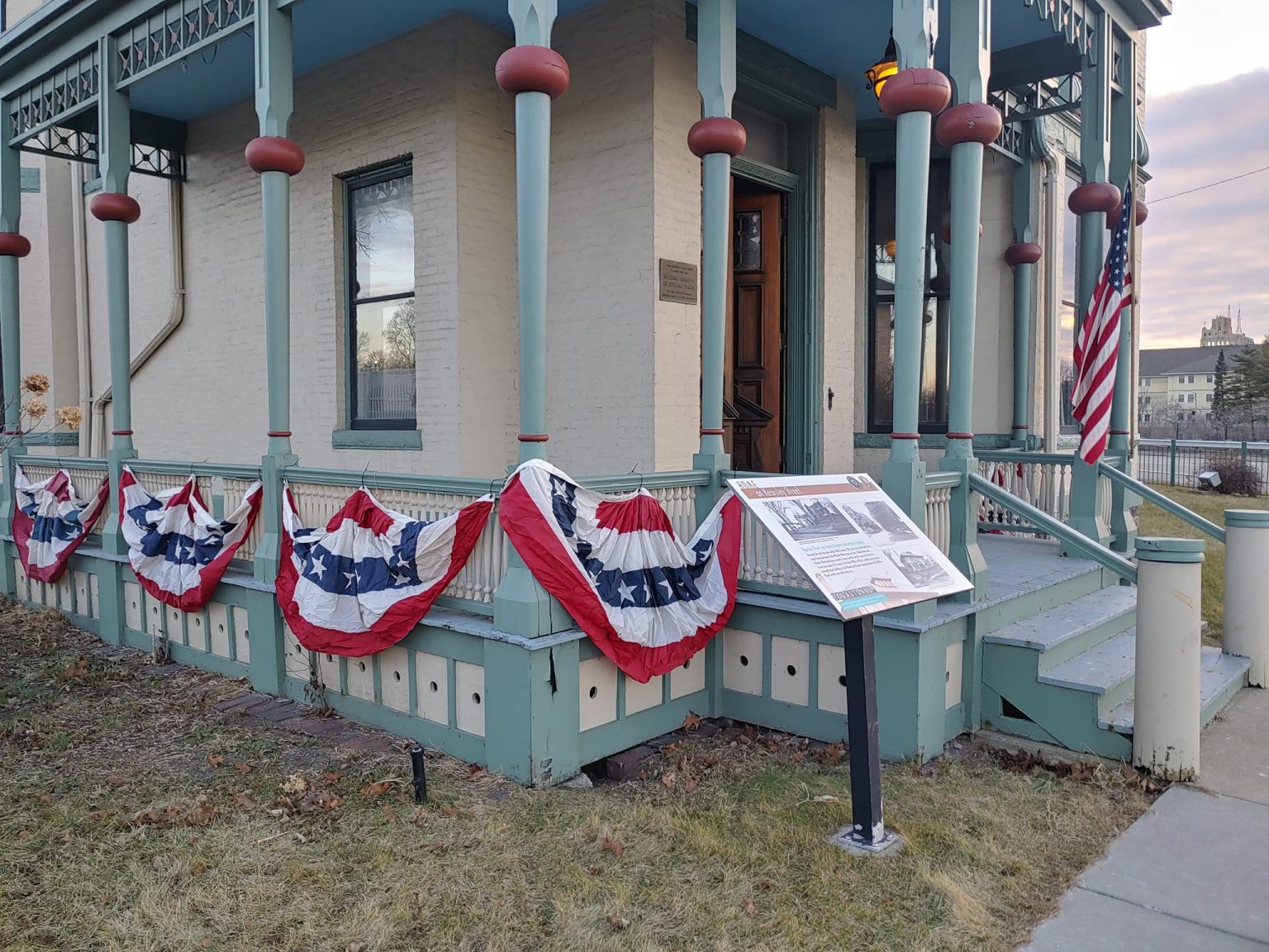 Gallery 1 - Independence Lawn Tea Party